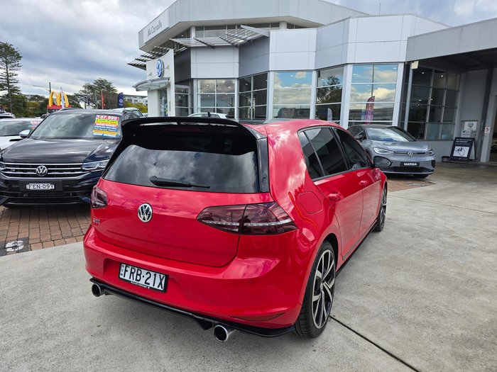 2016 Volkswagen Golf GTI 40 Years