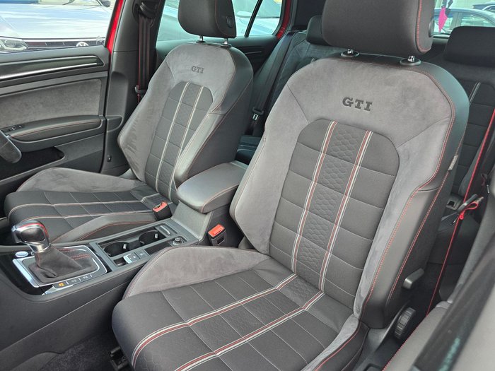 2016 Volkswagen Golf GTI 40 Years