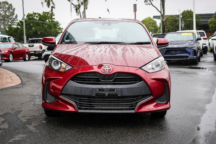 2020 Toyota YARIS Ascent Sport
