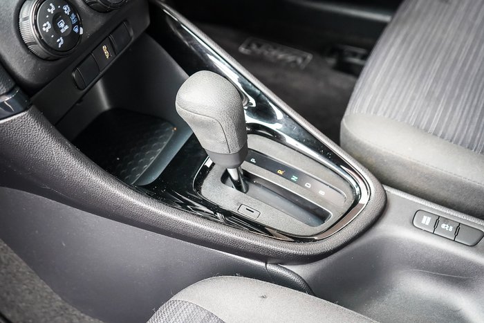 2020 Toyota YARIS Ascent Sport