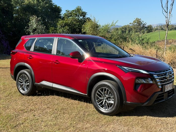 2026 NISSAN XTRAIL ST