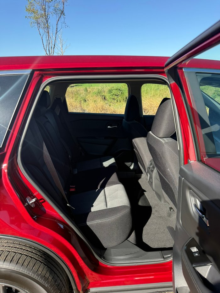 2026 NISSAN XTRAIL ST