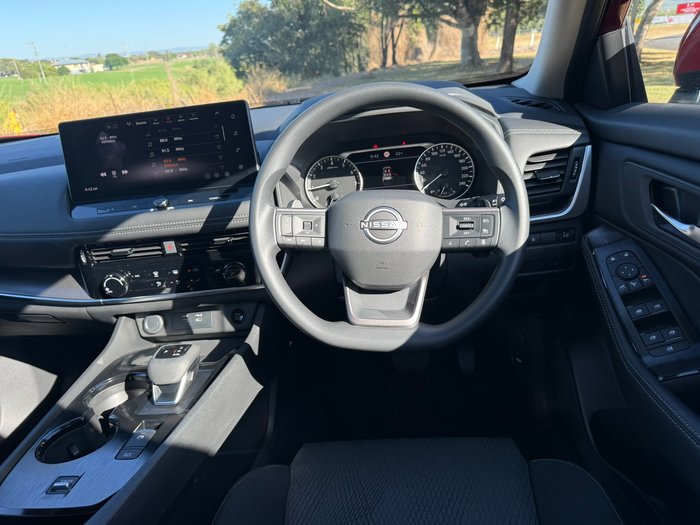 2026 NISSAN XTRAIL ST