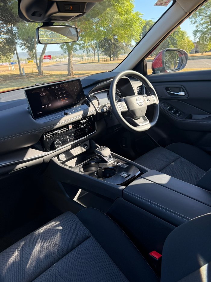 2026 NISSAN XTRAIL ST