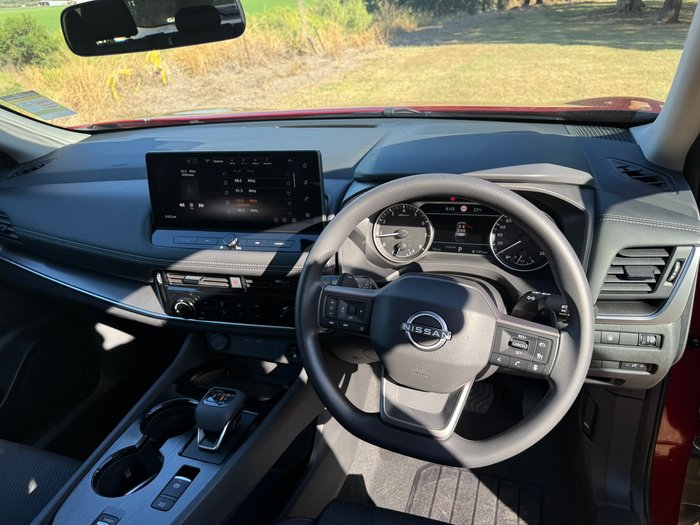 2026 NISSAN XTRAIL ST