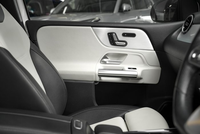 2020 Mercedes-Benz B-Class B180