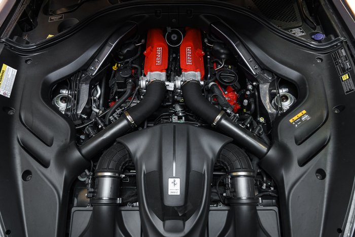 2021 Ferrari Roma F169 BLUE