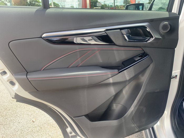 2024 Isuzu MU-X 2025 Isuzu MU-X 4X4  X-Terrian 3.0L Automatic  (UJOR510)