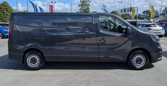 2025 RENAULT TRAFIC LWB