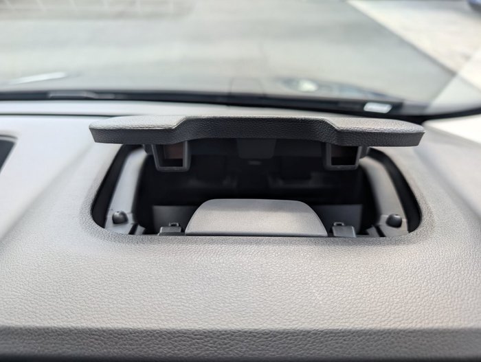 2025 RENAULT TRAFIC LWB