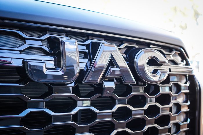 2026 JAC JAC T9
