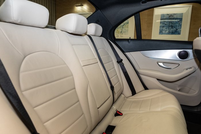 2016 MERCEDES-BENZ C250