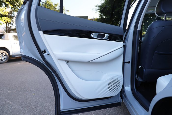 2025 Geely Ex5