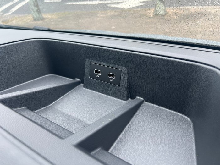 2026 Renault Trafic MY26 SWB Premium