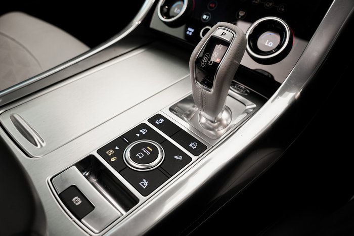 2021 Land Rover Range Rover Sport V8SC SVR