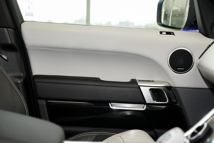 2021 Land Rover Range Rover Sport V8SC SVR