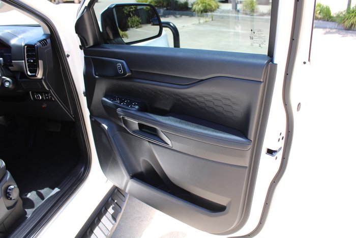 2023 Ford Everest Ambiente