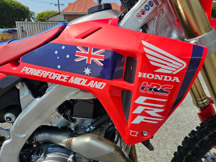 2026 Honda  CRF450R MX DES NATIONS Red