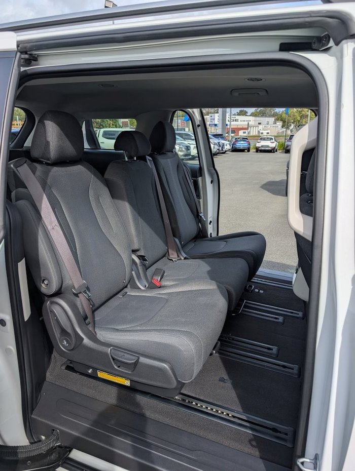 2021 KIA CARNIVAL S