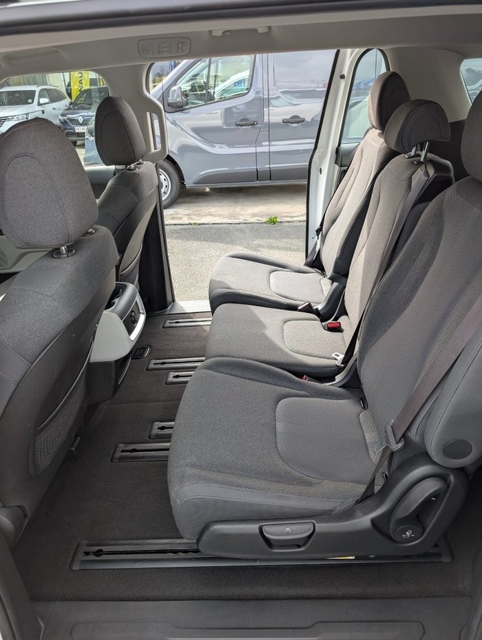 2021 KIA CARNIVAL S