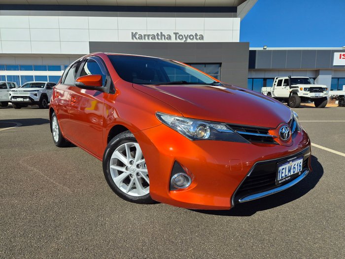 2014 Toyota Corolla ASCENT SPORT Inferno