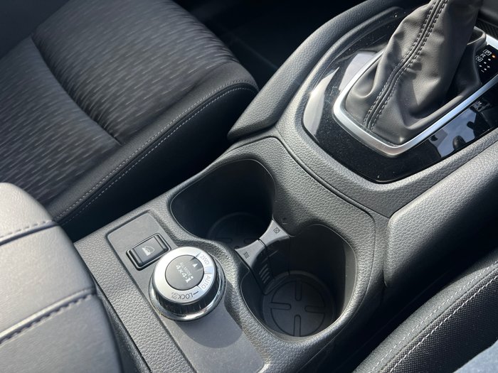 2018 Nissan X-TRAIL ST