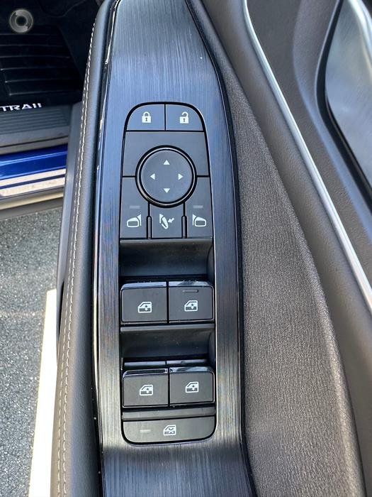 2024 Nissan X-TRAIL ST-L