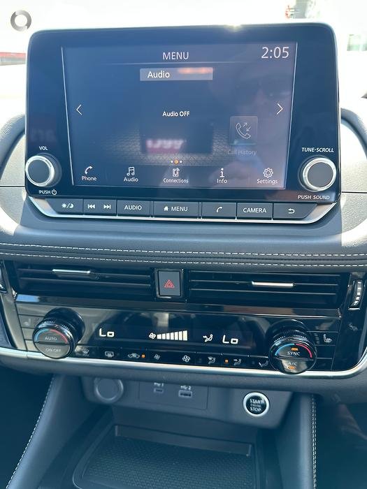 2024 Nissan X-TRAIL ST-L