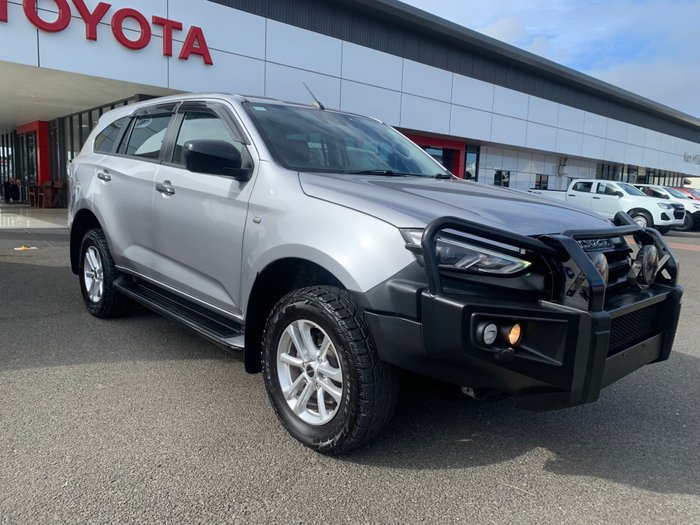 2021 ISUZU MU-X LS-M (4x4)