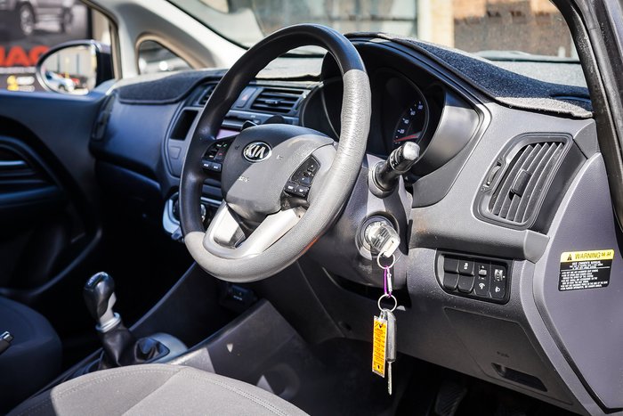 2014 KIA RIO S