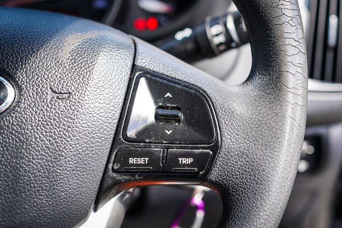 2014 KIA RIO S