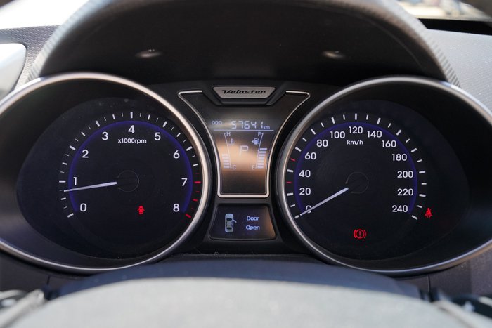 2015 Hyundai Veloster +