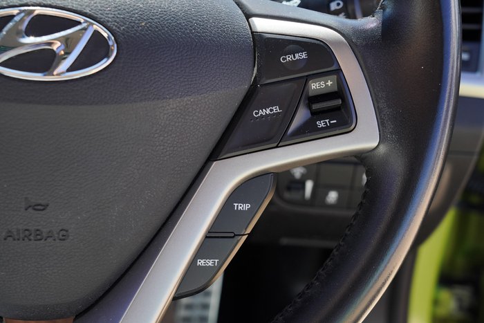 2015 Hyundai Veloster +