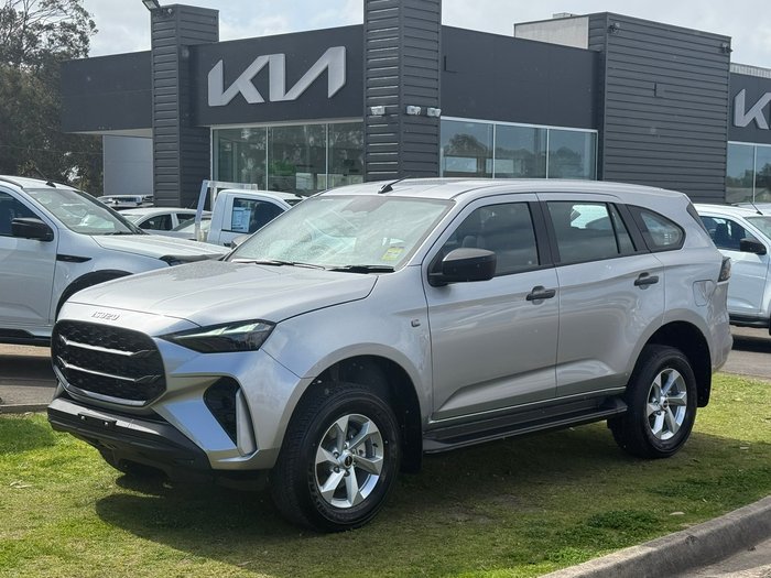 2026 Isuzu MU-X