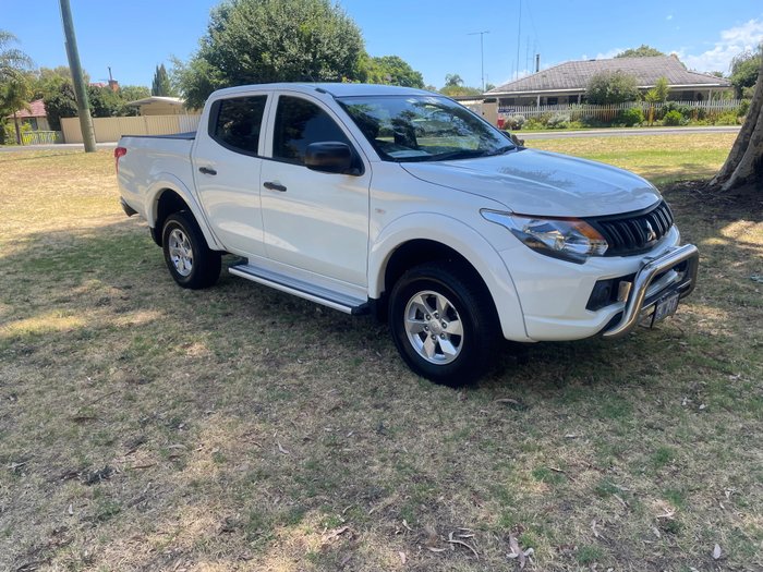 2017 Mitsubishi Triton