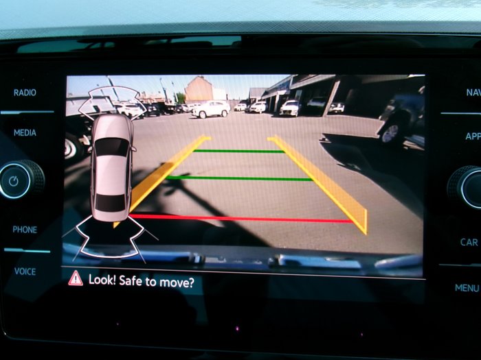 2021 VOLKSWAGEN PASSAT 140TSI BUSINESS