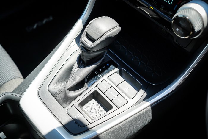 2024 Toyota RAV 4 Hybrid GX-2WD