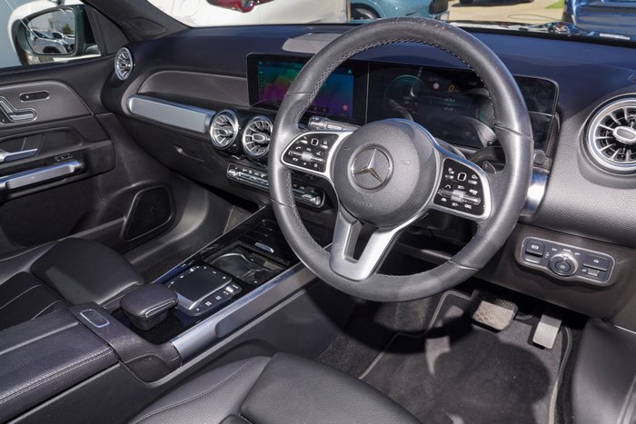 2021 Mercedes-Benz GLB-Class GLB200