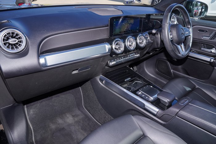 2021 Mercedes-Benz GLB-Class GLB200