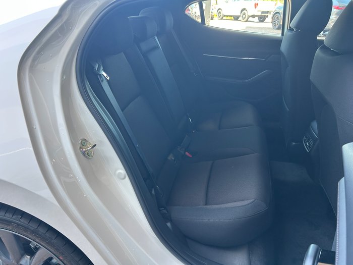 2025 Mazda 3 G20 Evolve