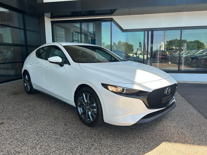 2025 Mazda 3 G20 Evolve