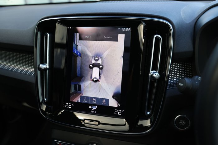 2021 Volvo XC40 T5 R-Design