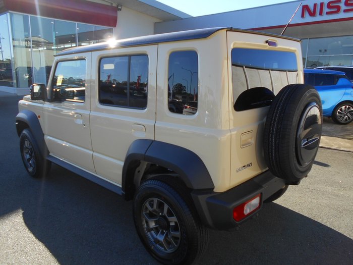 2025 SUZUKI JIMNY XL
