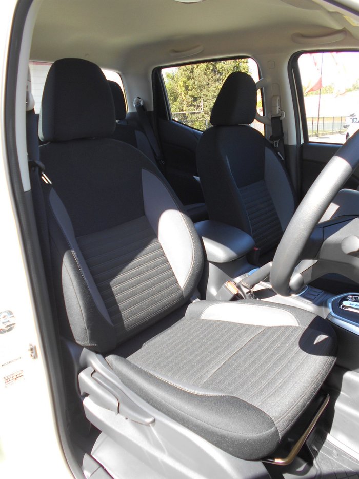 2024 Nissan Navara SL Warrior