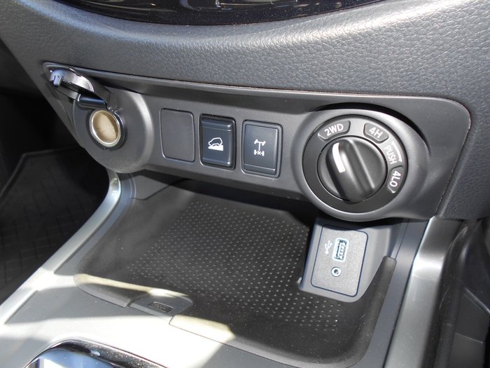 2024 Nissan Navara SL Warrior
