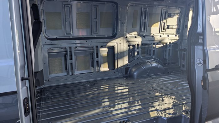 2025 VOLKSWAGEN CRAFTER