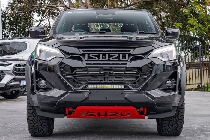 2026 Isuzu D-MAX BLADE