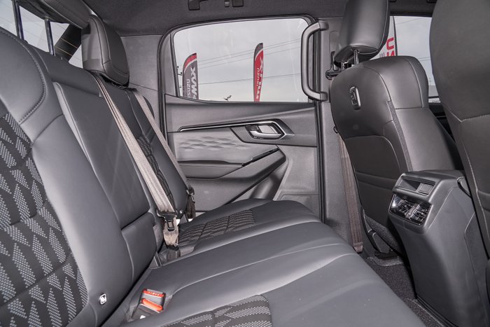 2026 Isuzu D-MAX BLADE