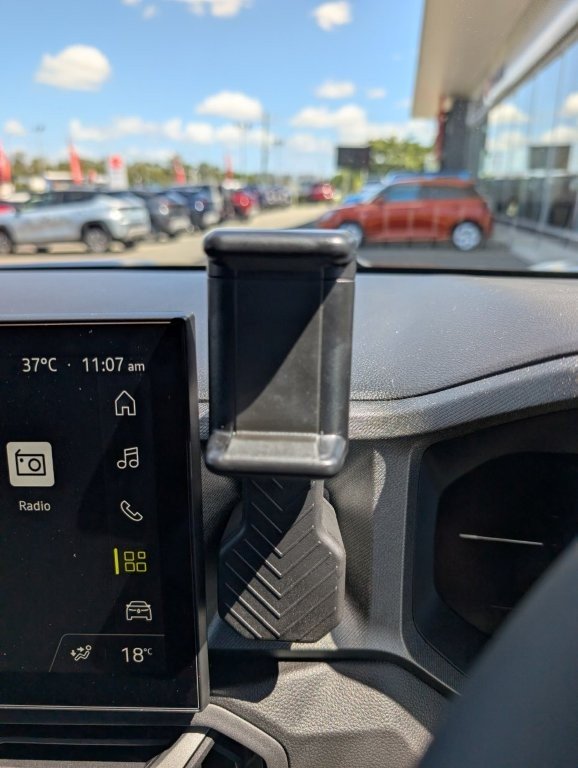 2025 RENAULT DUSTER Techno