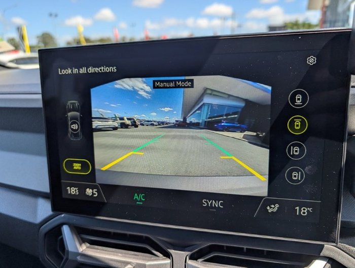 2025 RENAULT DUSTER Techno